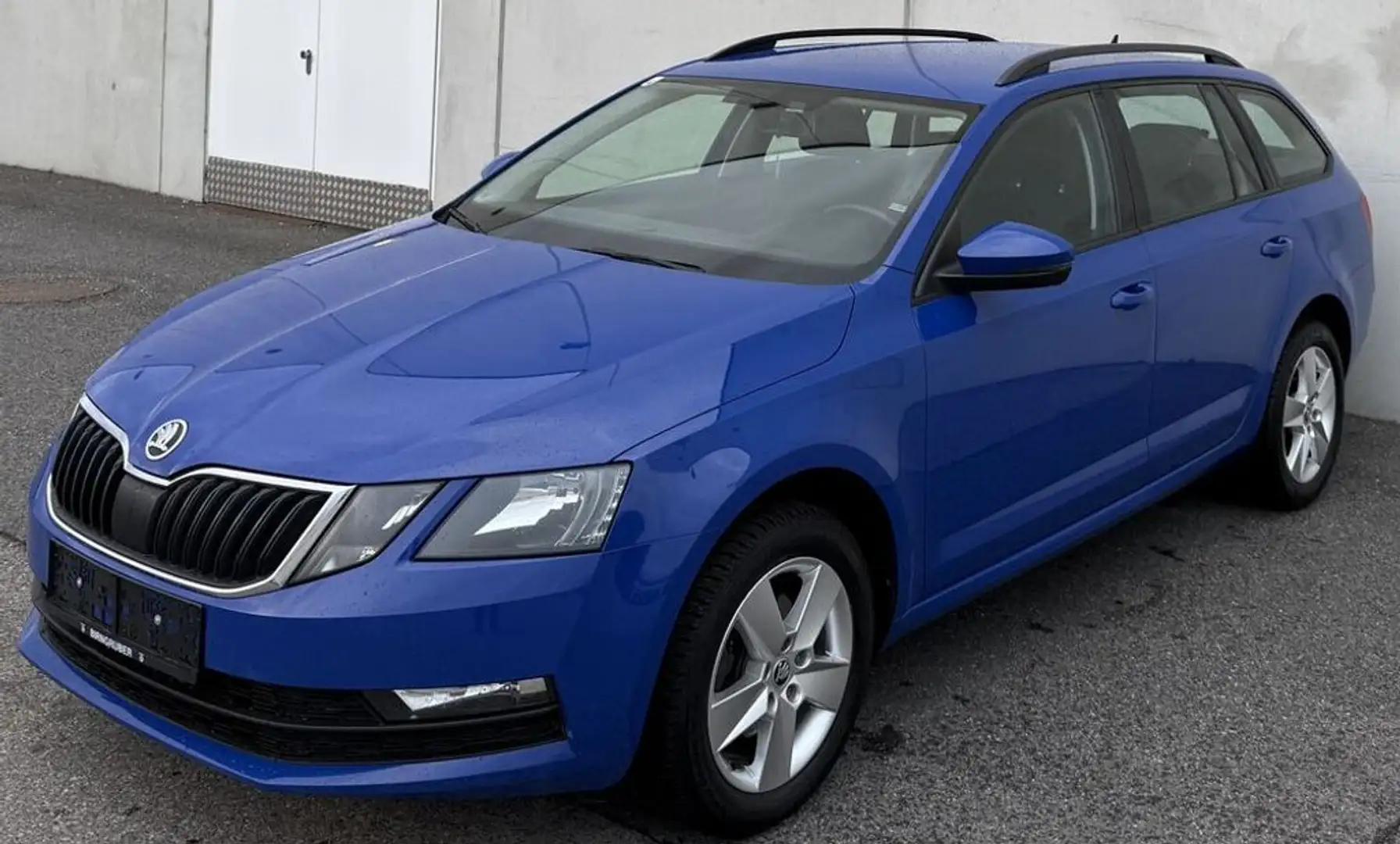 Skoda Octavia Ambition 2.Besitz Blauw - 1