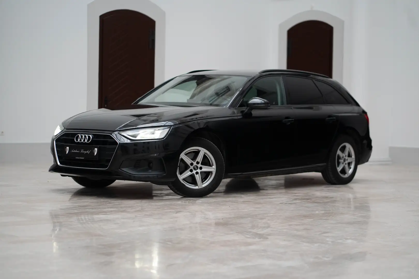 Audi A4 35 TDI S-tronic Avant Schwarz - 2