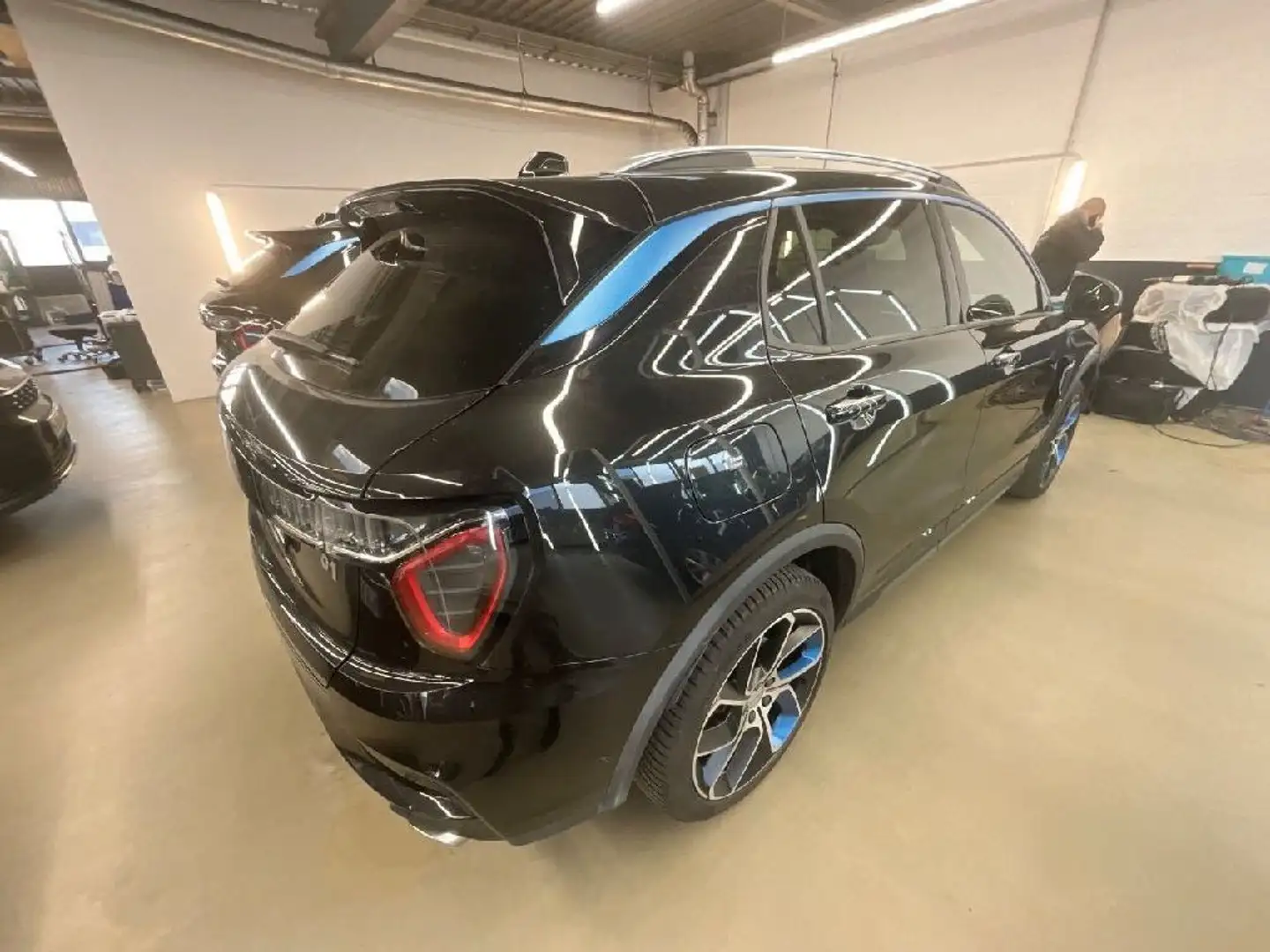 Sonstige Marken Lynk&Co 01 PHEV Pano ACC 20" DigTacho 360Kam LED Schwarz - 2