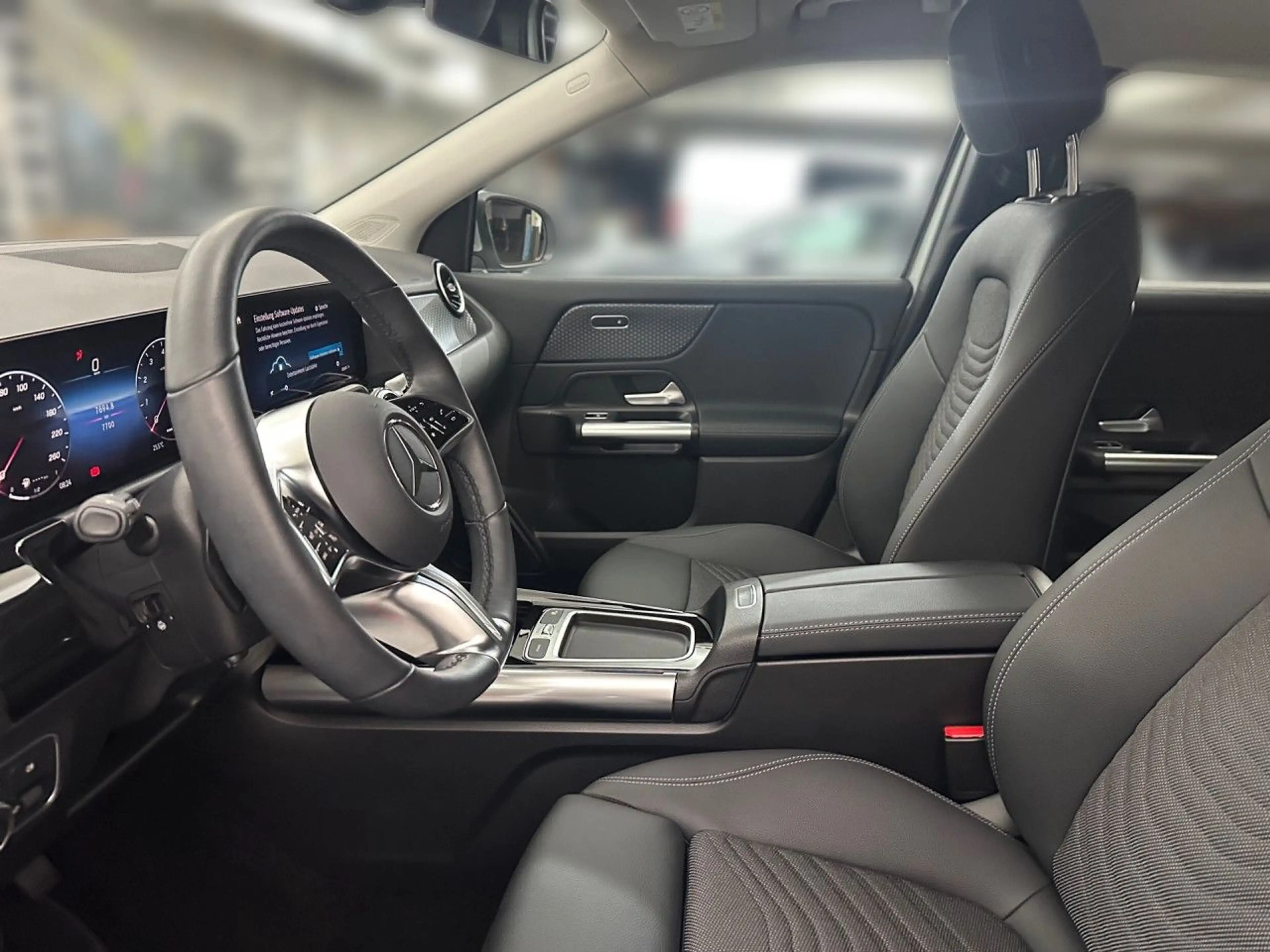 Mercedes-Benz GLA 180 Progressive KAMERA+LANEASSIST+SHZ+DAB — photo 8