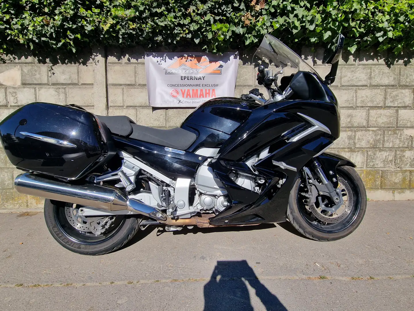 Yamaha FJR 1300 - 1