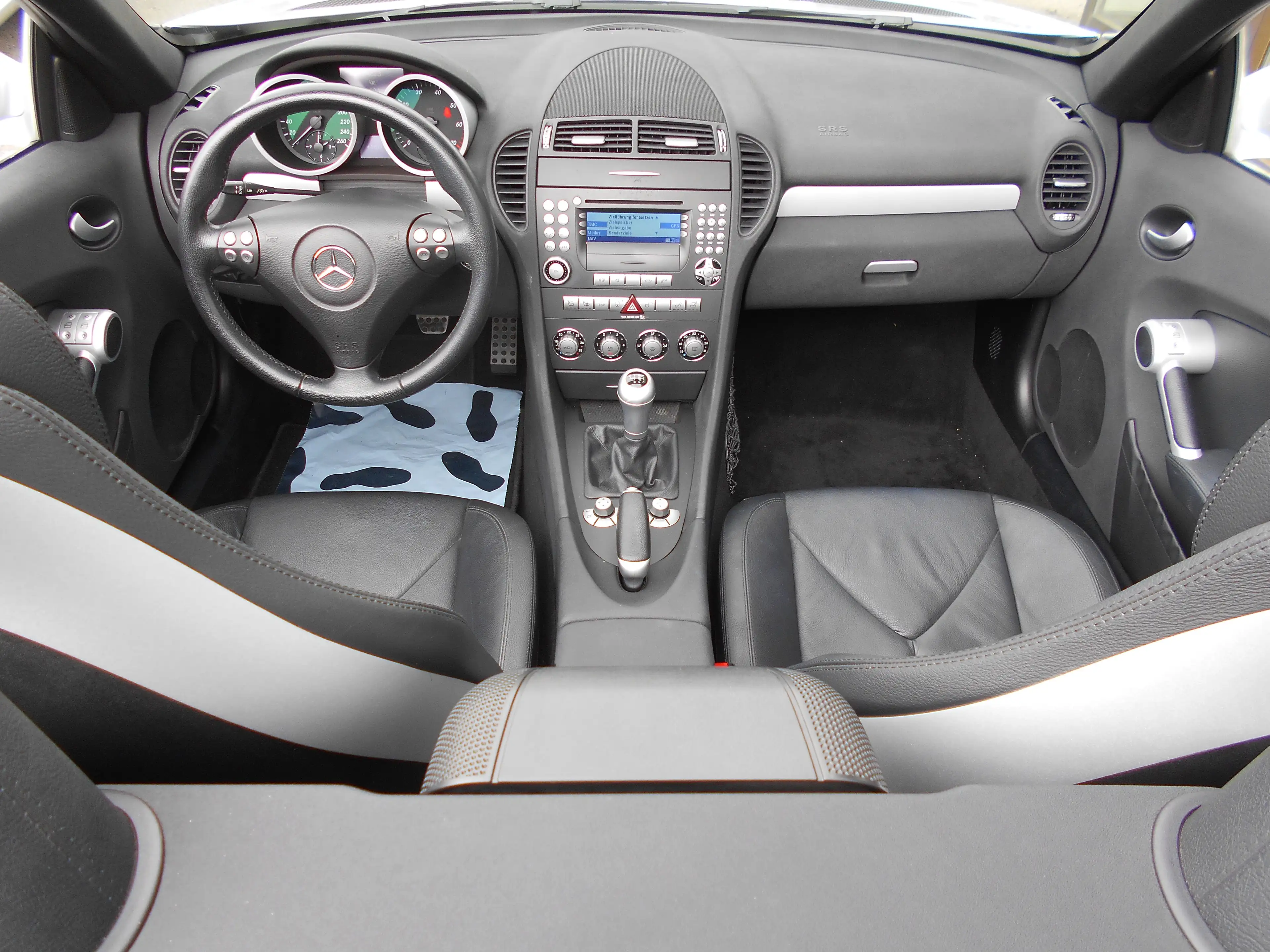 Mercedes-Benz SLK 200 SLK Kompressor*NAVI*XENON*17"ALU*TOP ZUSTAND* — photo 15
