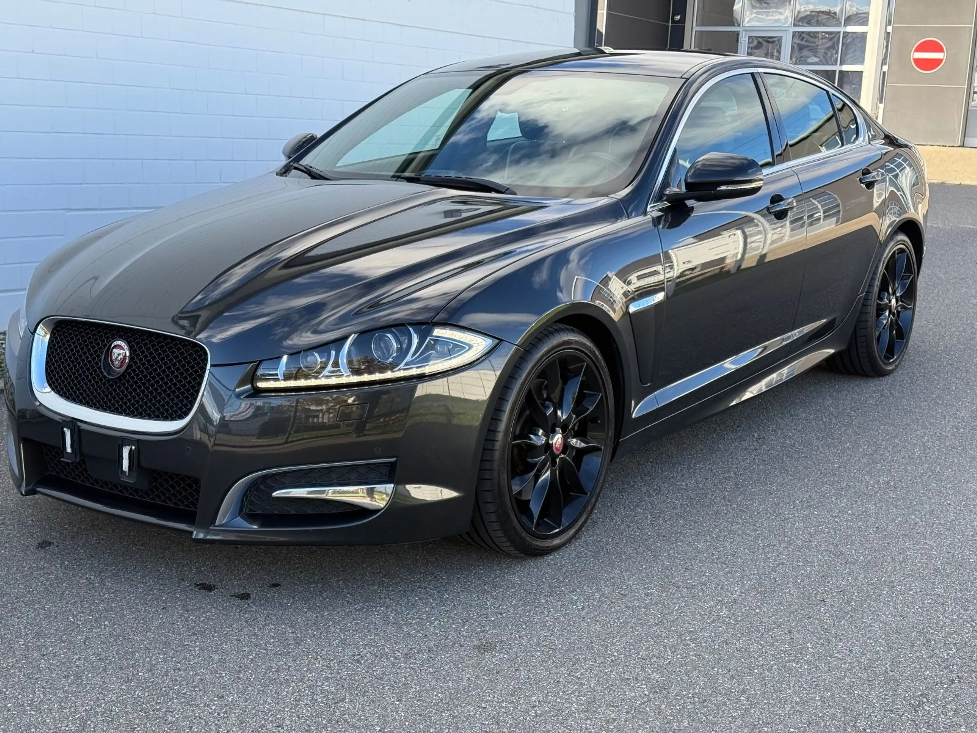Jaguar XF 3.0 V6 Diesel — photo 9