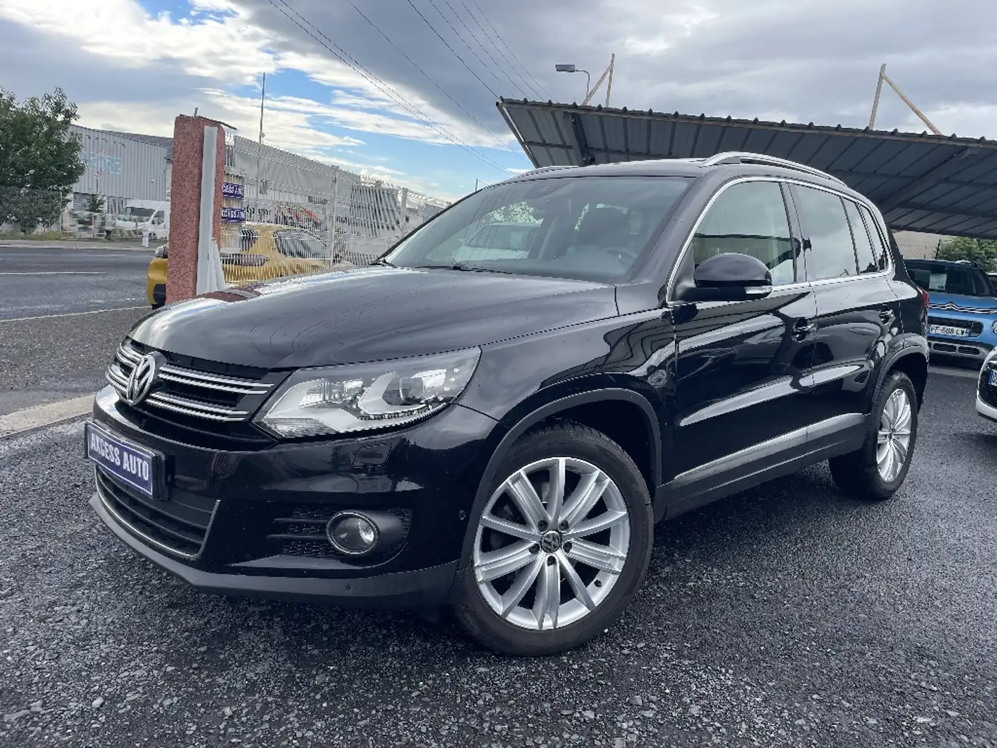 Volkswagen Tiguan 2.0 TDI 110 Carat - 1