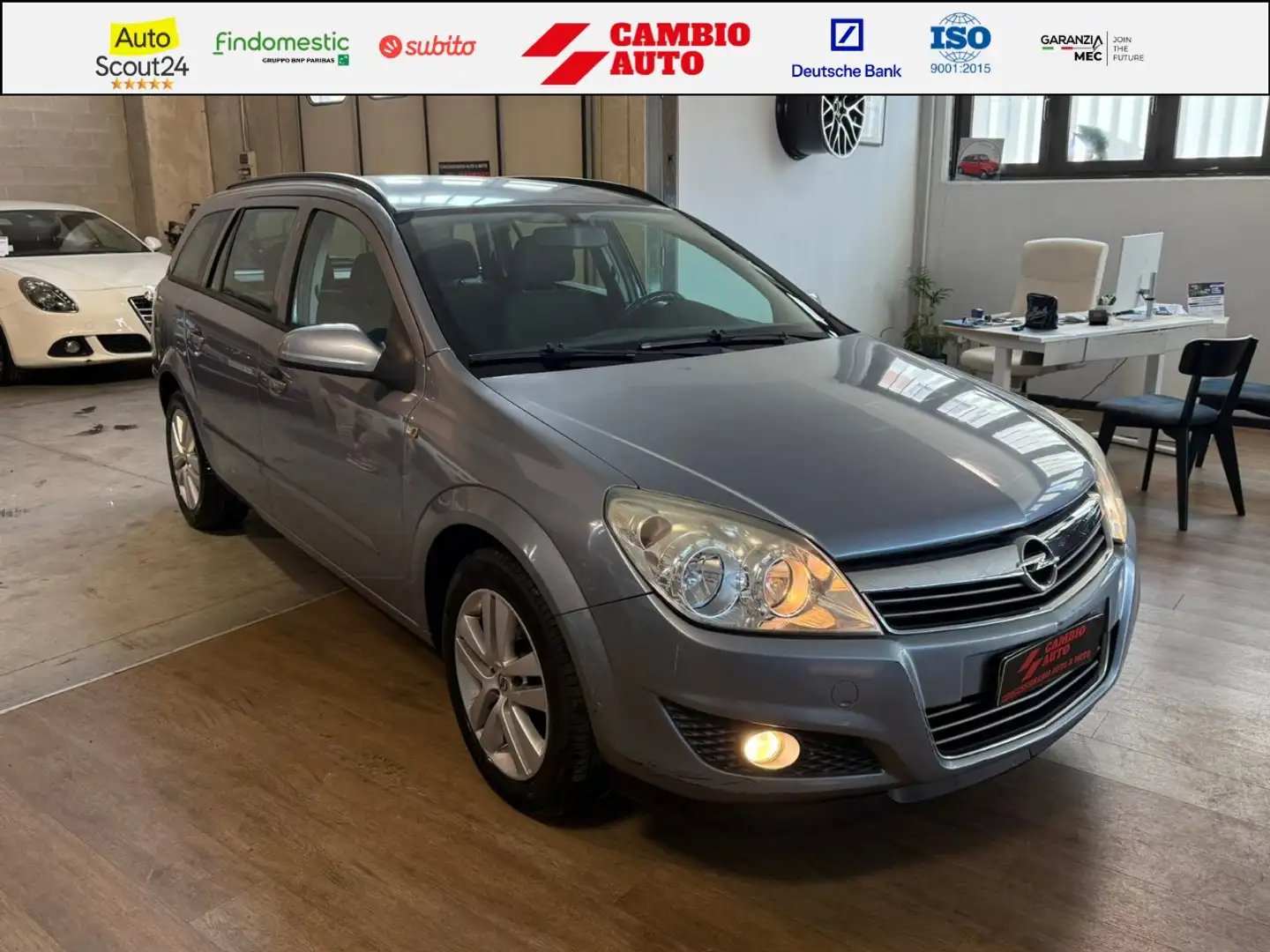 Opel Astra SW 1.6 Cosmo 115cv Blau - 1