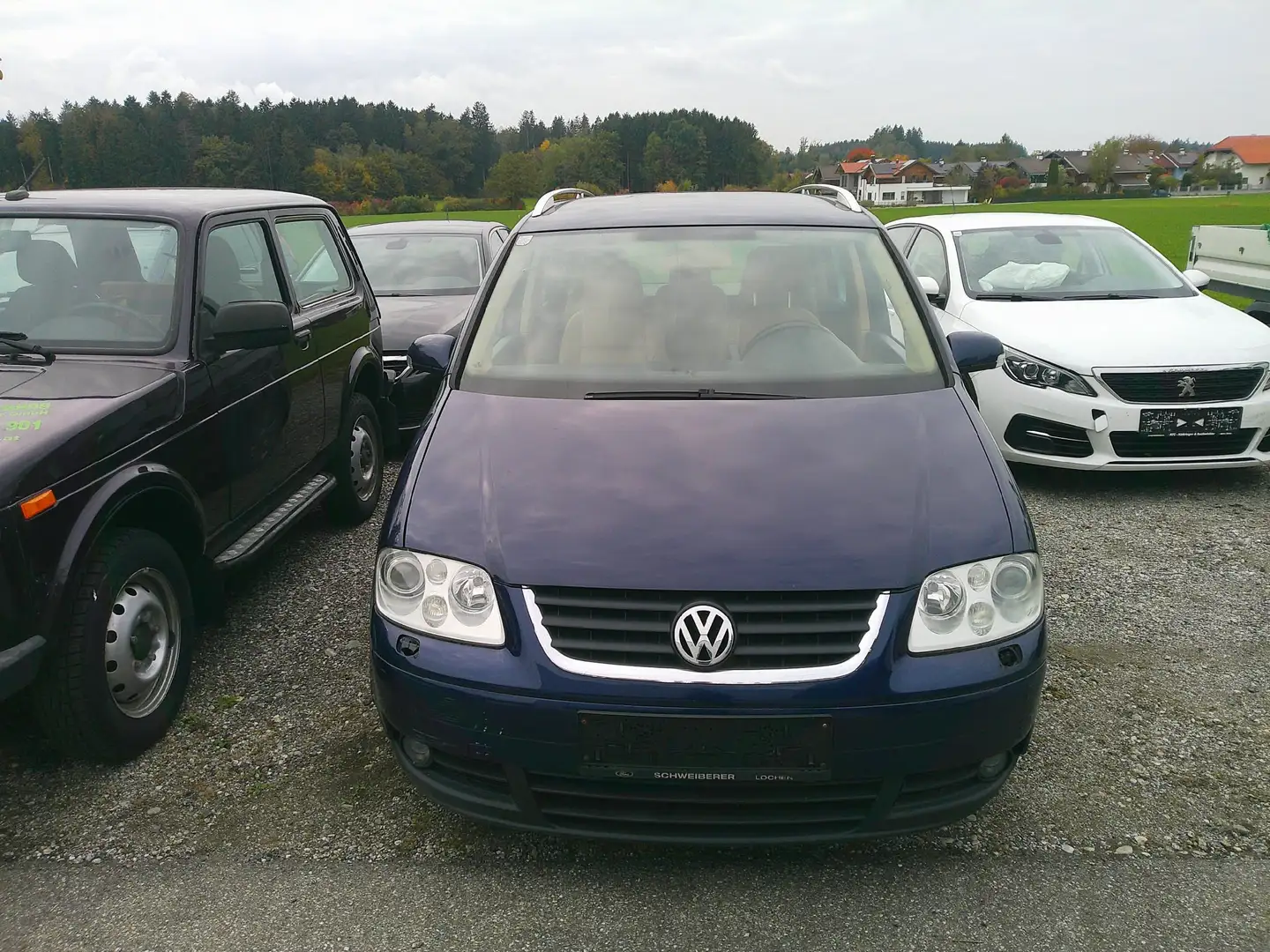Volkswagen Touran Highline 2,0 TDI DSG Kombi Blau - 2