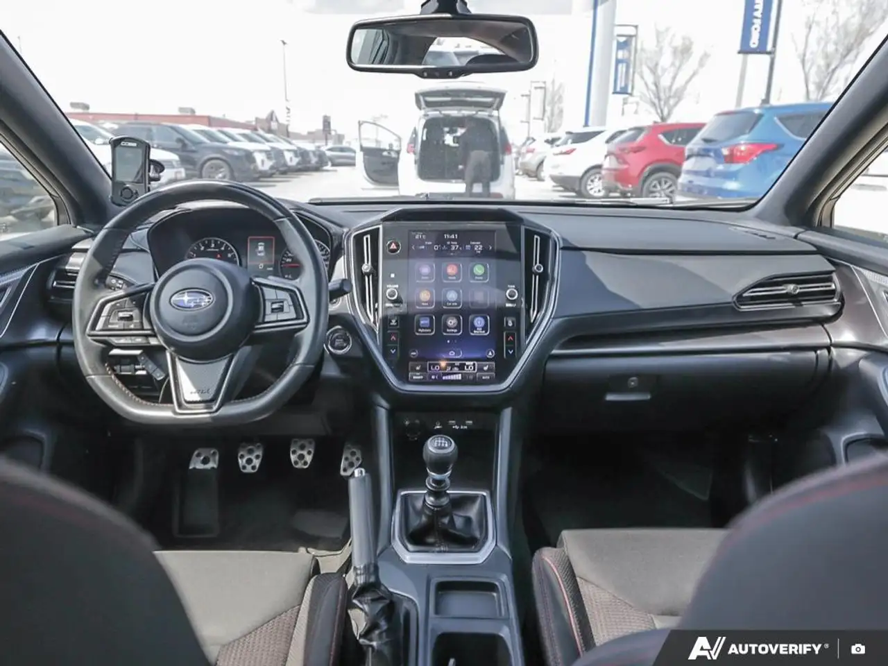 Subaru WRX снимка Subaru WRX