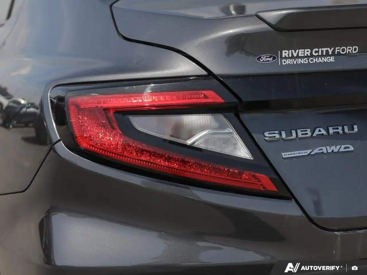 Subaru WRX снимка Subaru WRX
