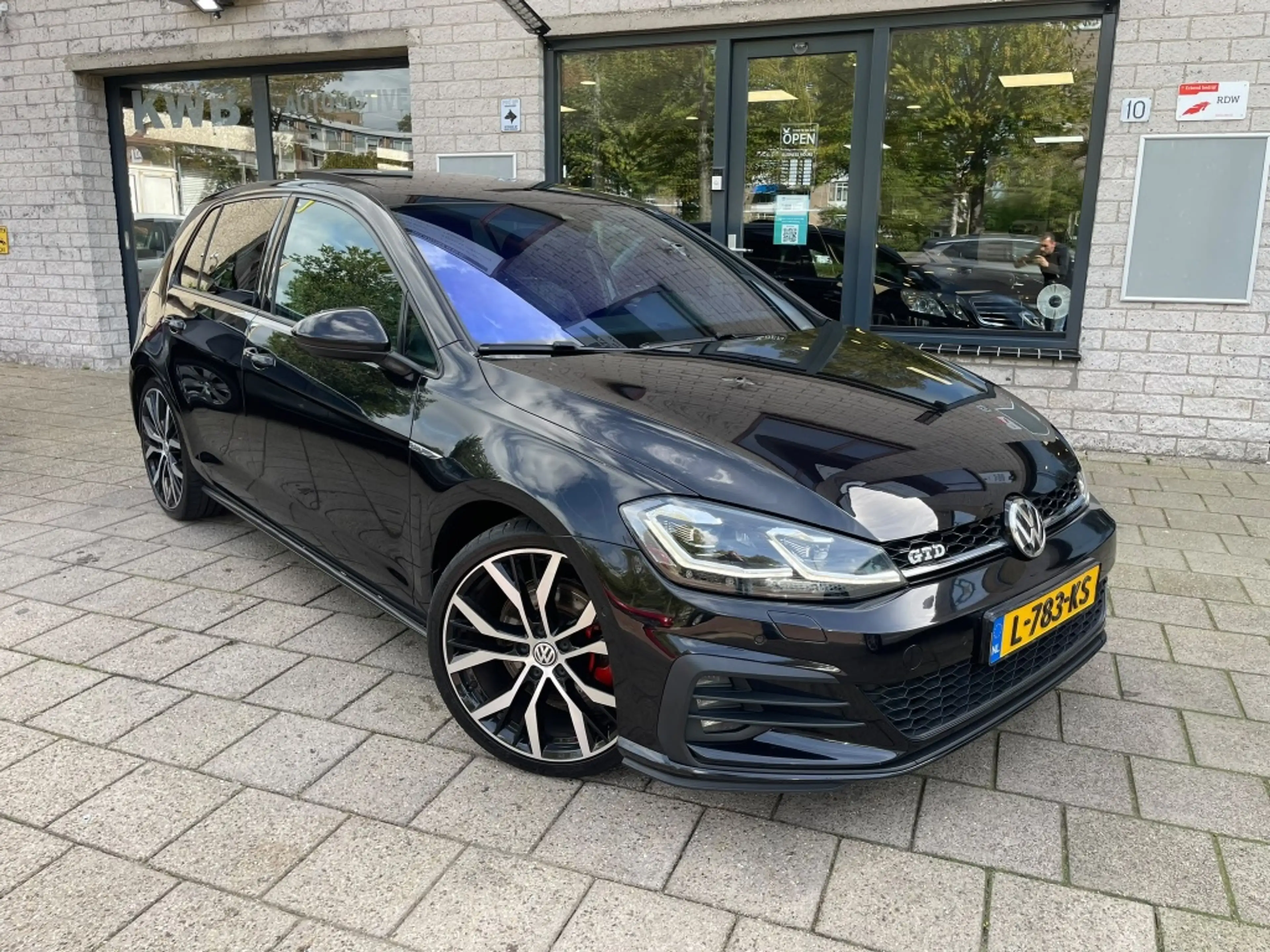 Volkswagen Golf GTD 2.0 TDI Leer Pano Dynaudio Facelift LED — photo 5