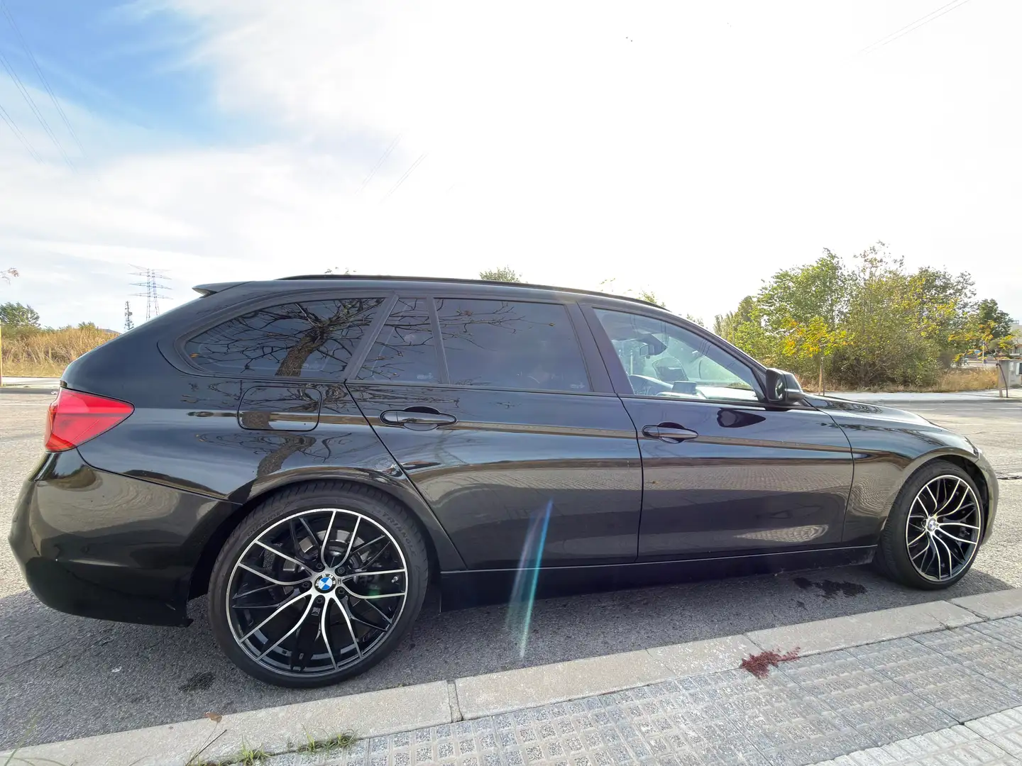 BMW 320 320dA Touring EfficientDynamics (4.75) - 2