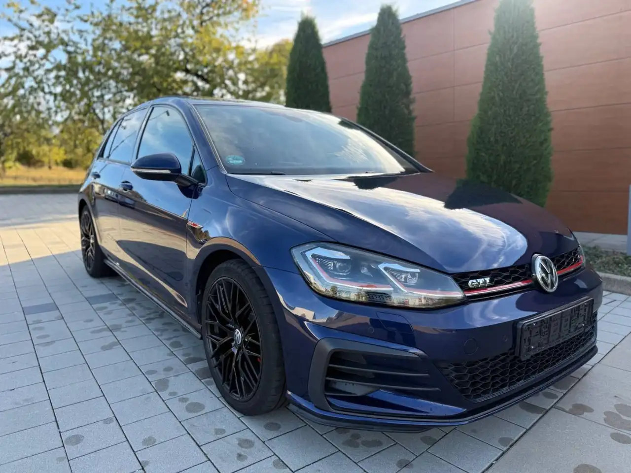 Volkswagen Golf GTI