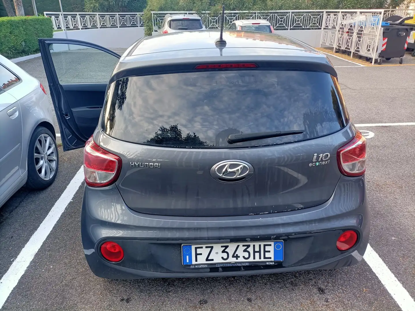 Hyundai i10 1.0 Comfort econext Gpl - 2