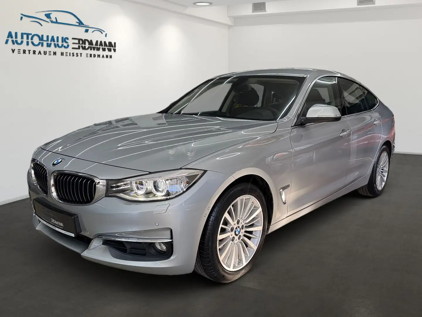 BMW 328 328 iA Gran Turismo Luxury*1.Hand*20.400 Km*Navi Silber - 1