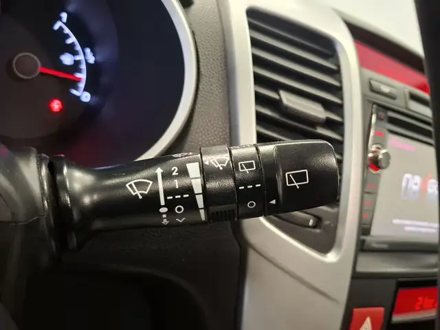 Kia Venga view 14