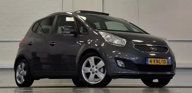 Kia Venga view 2