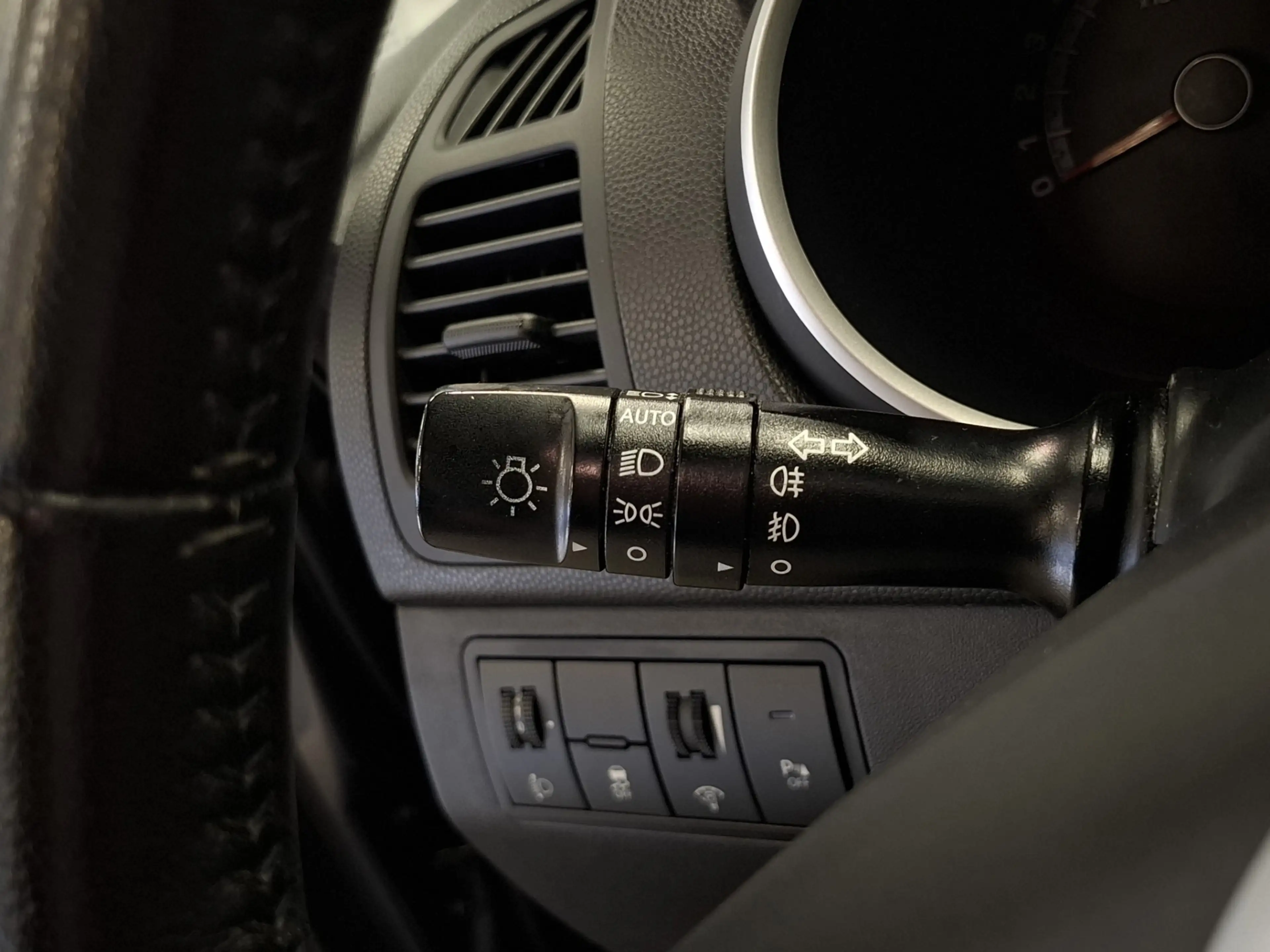 Kia Venga 1.6 CVVT Executive Automaat Schuif/kanteldak Navi — photo 12