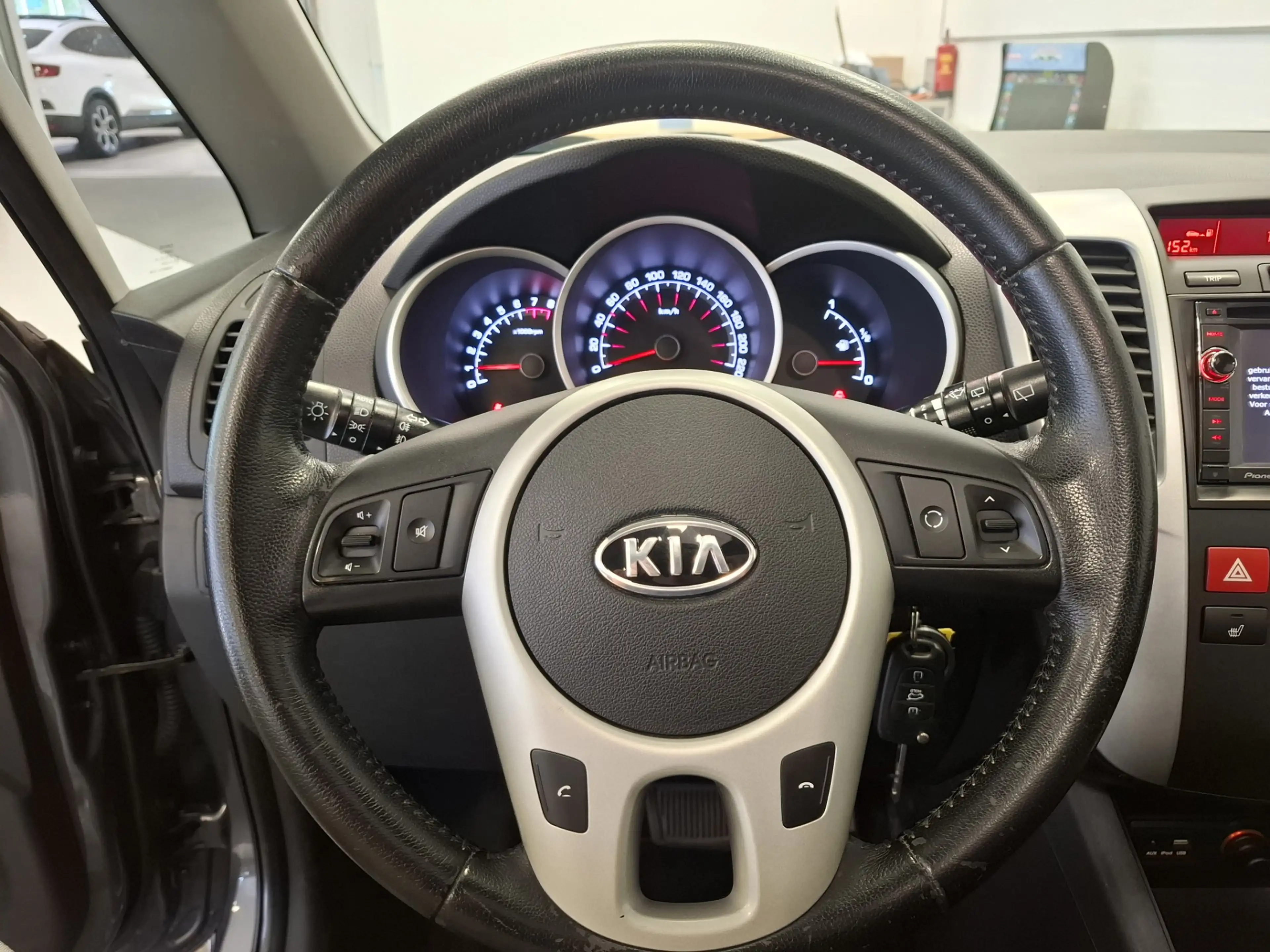 Kia Venga 1.6 CVVT Executive Automaat Schuif/kanteldak Navi — photo 13