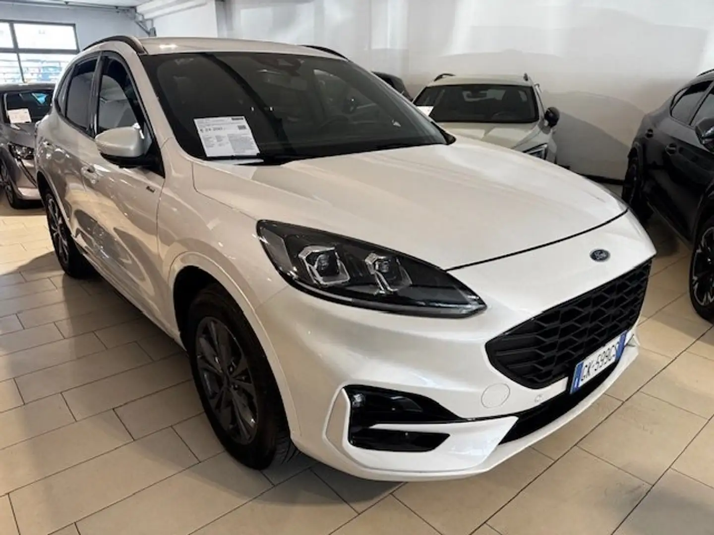 Ford Kuga 2.5 Phev ST-Line X 2WD 225cv CVT Iva Esposta Bianco - 1
