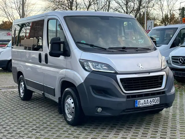 Peugeot Boxer Boxer Boxer 2.0 HDI/9.Sitze/2.H/KLIMA/TOPZUSTAND