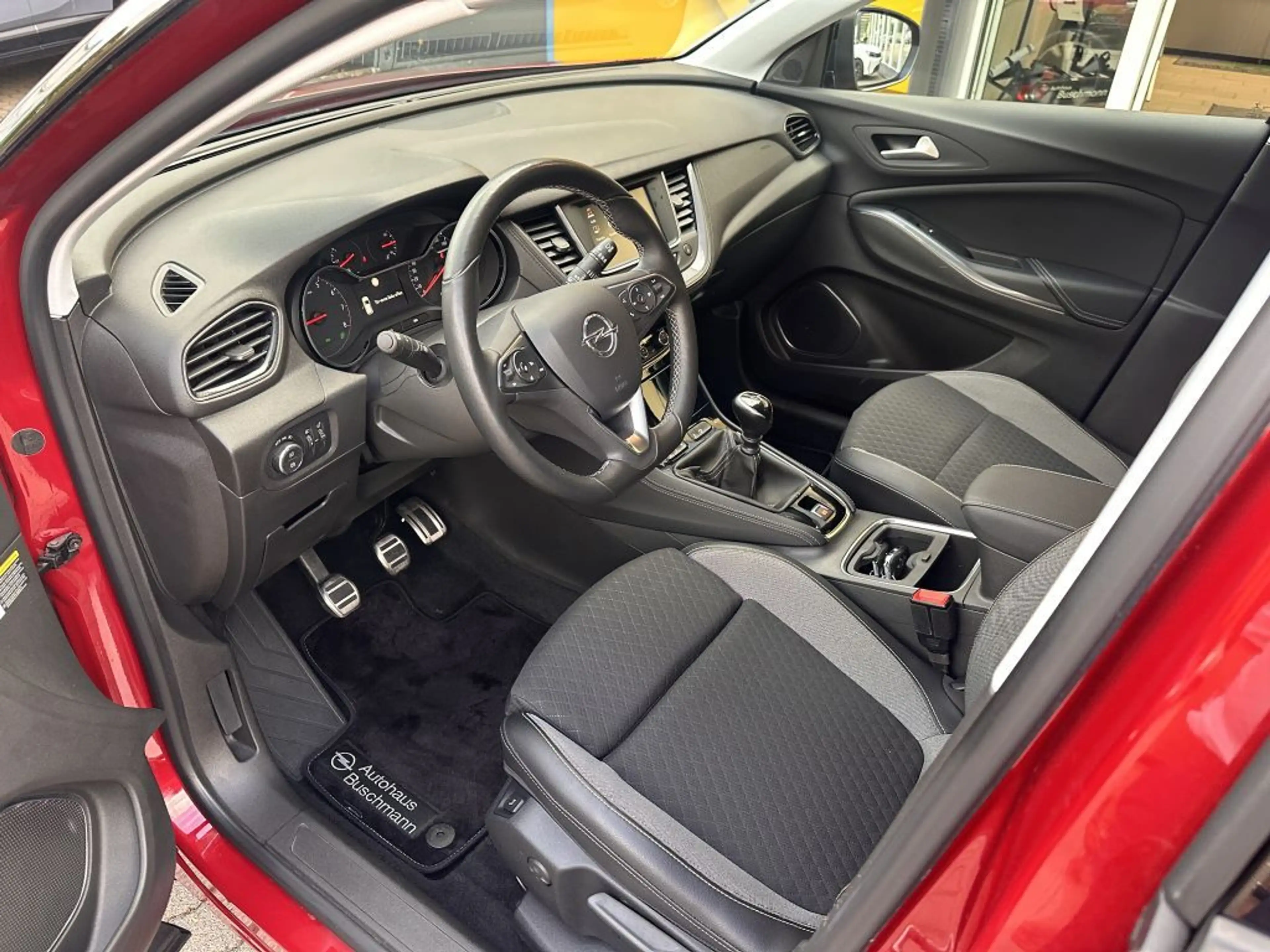 Opel Grandland X 1.2 INNOVATION +AHK+EL. HECKKLAPPE+ — photo 7