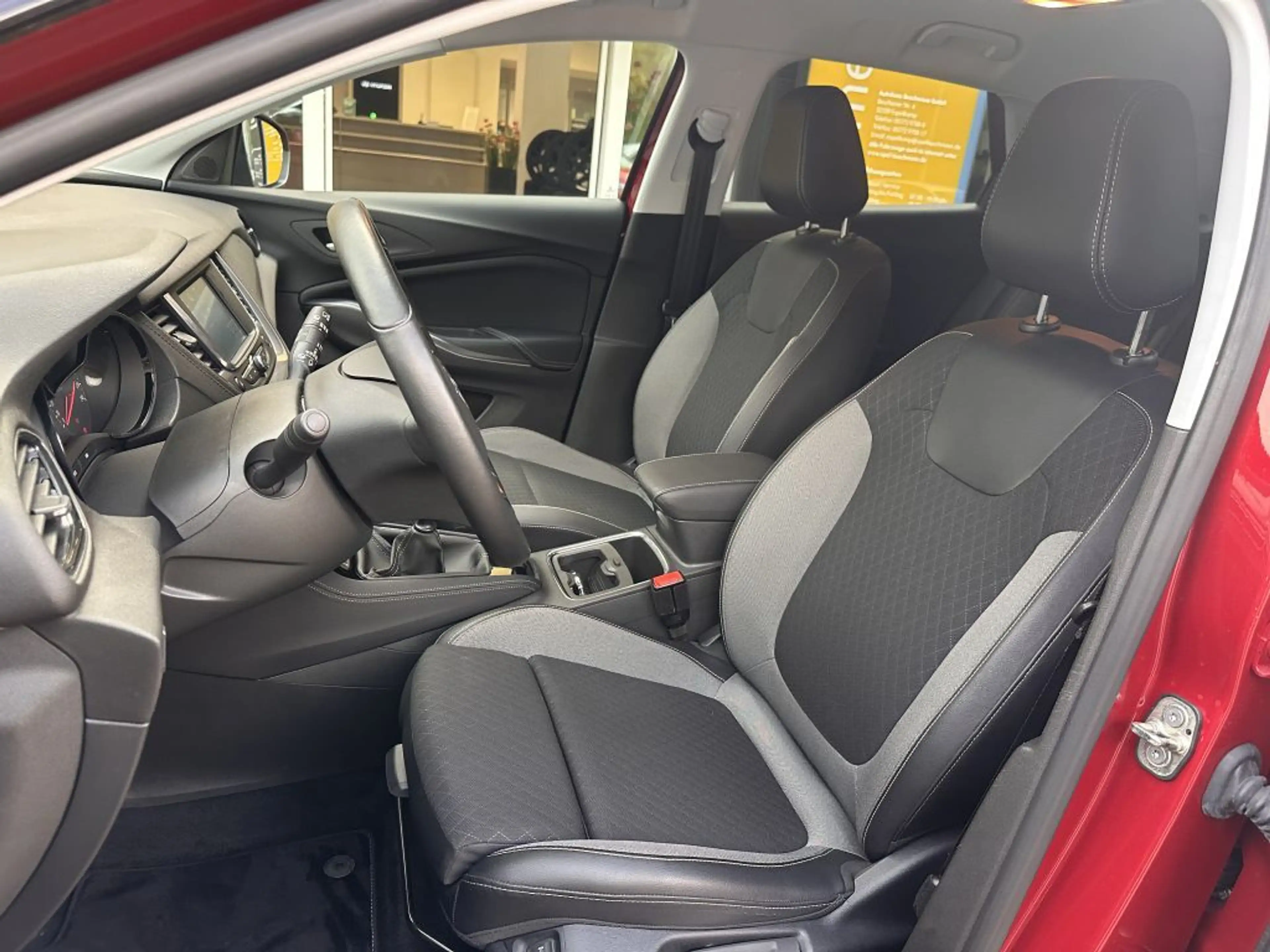Opel Grandland X 1.2 INNOVATION +AHK+EL. HECKKLAPPE+ — photo 8
