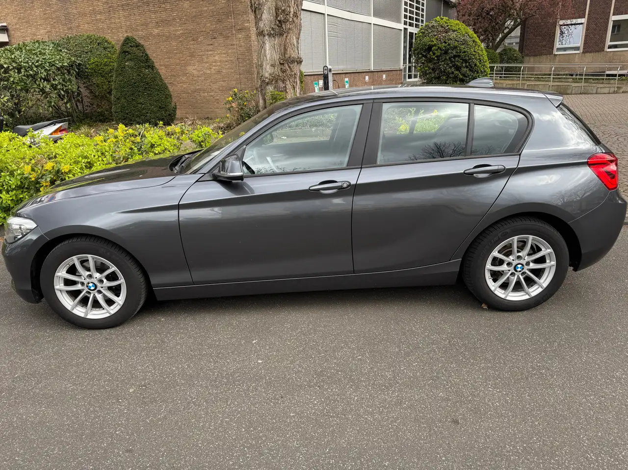 BMW 118