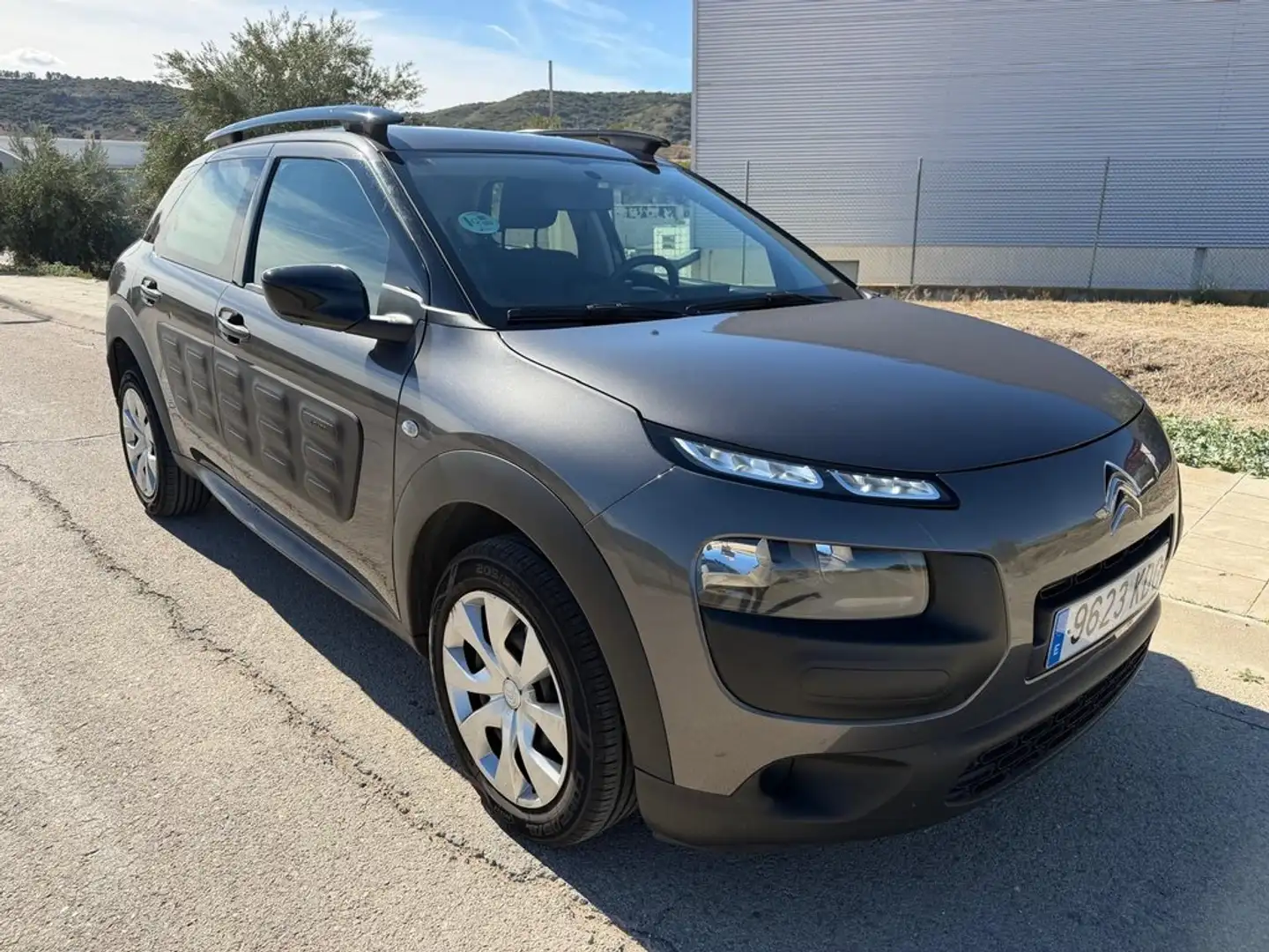 Citroen C4 Cactus 1.2 PureTech S&S Feel 110 Negro - 2