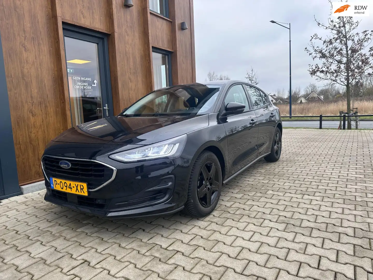 Ford Focus 1.0 EcoBoost Connected navigatie, carplay Noir - 1