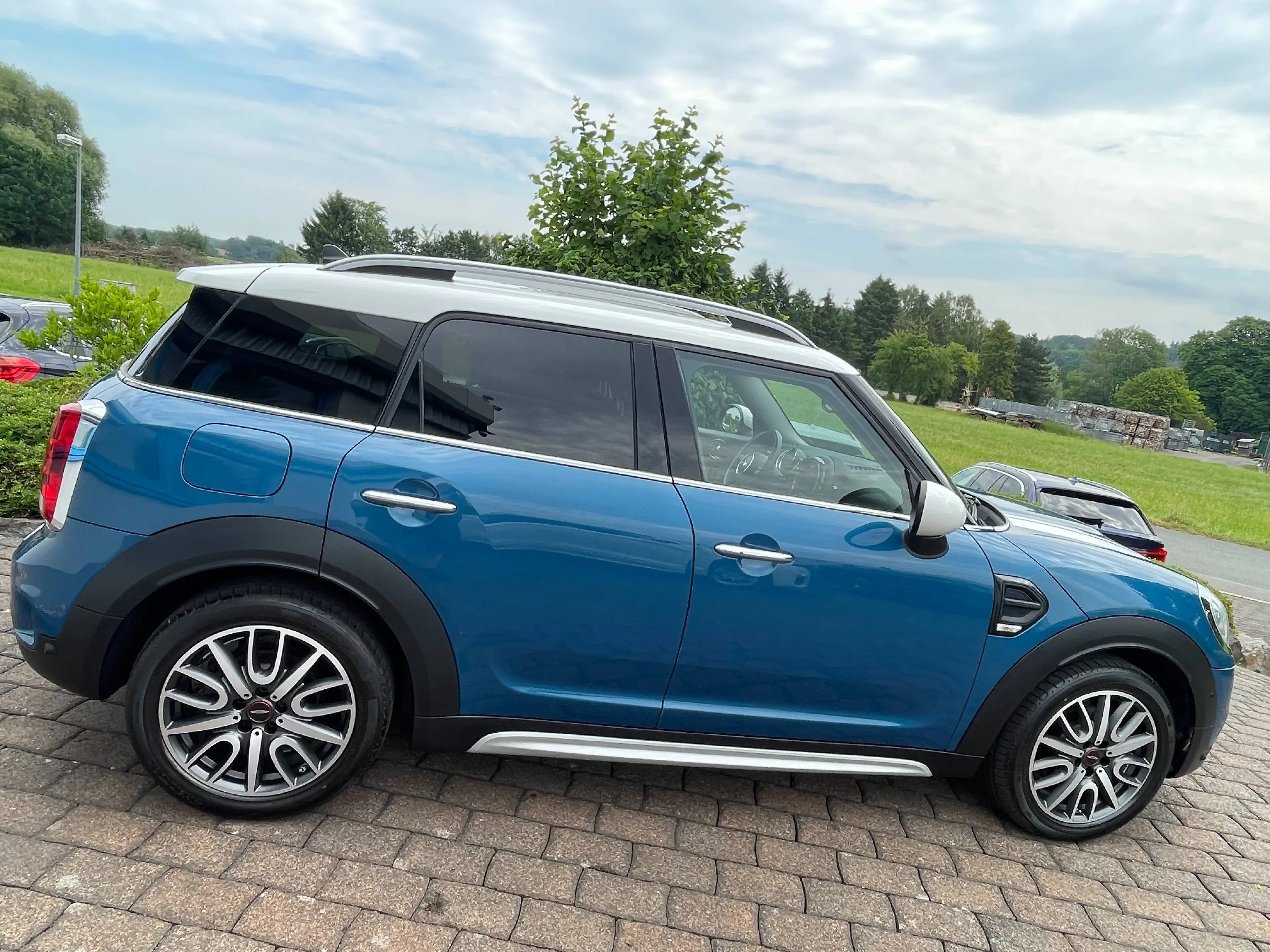MINI Cooper D Countryman LED Navi 18" JCW Räder — photo 6