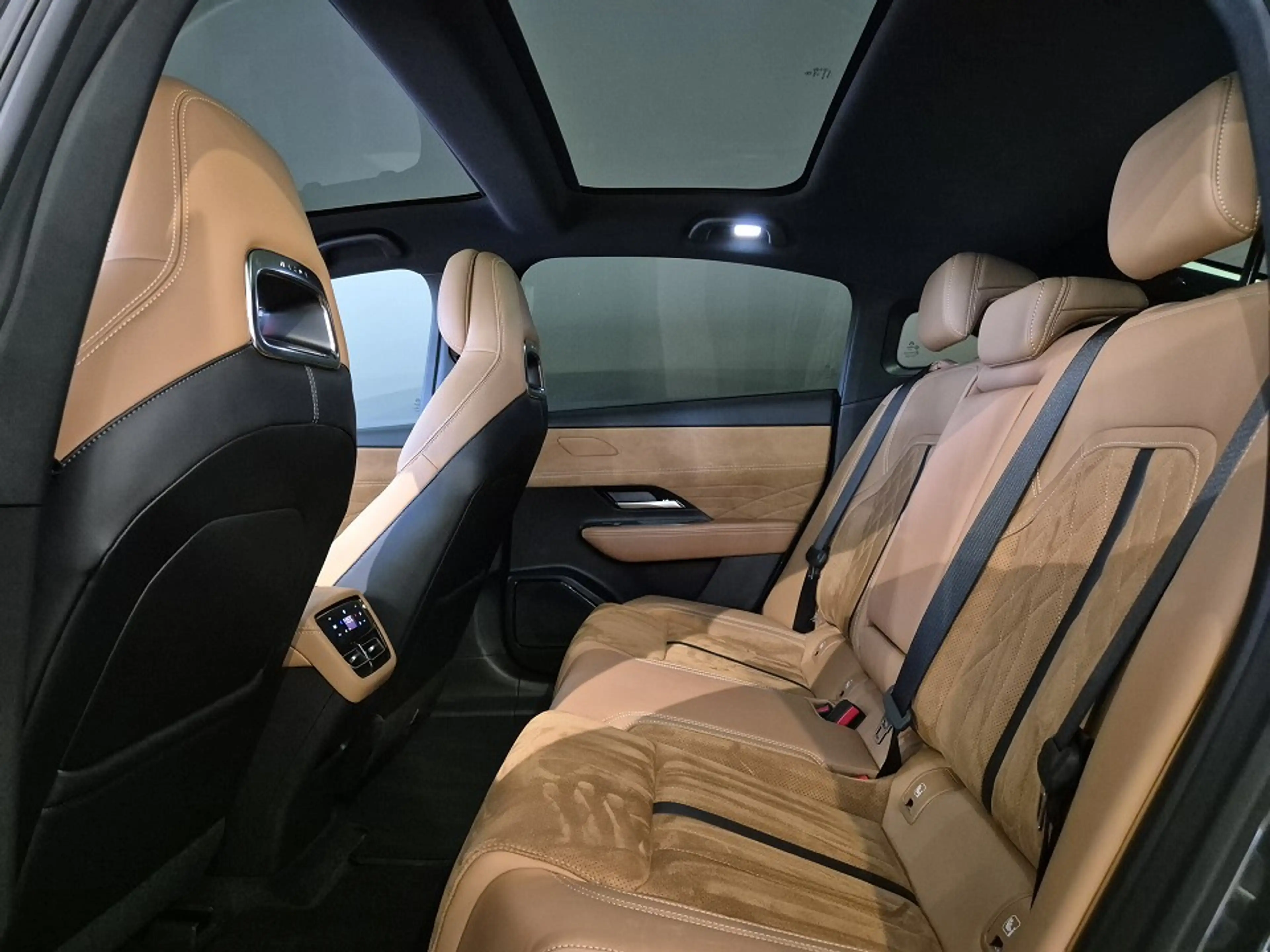 Mazda 6e 5HB EV 258ps 1AT RWD Takumi Plus — photo 6