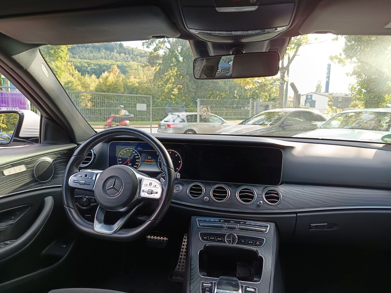 Mercedes-Benz E 400 E -Klasse T-Modell E 400 d 4Matic AMG — photo 15