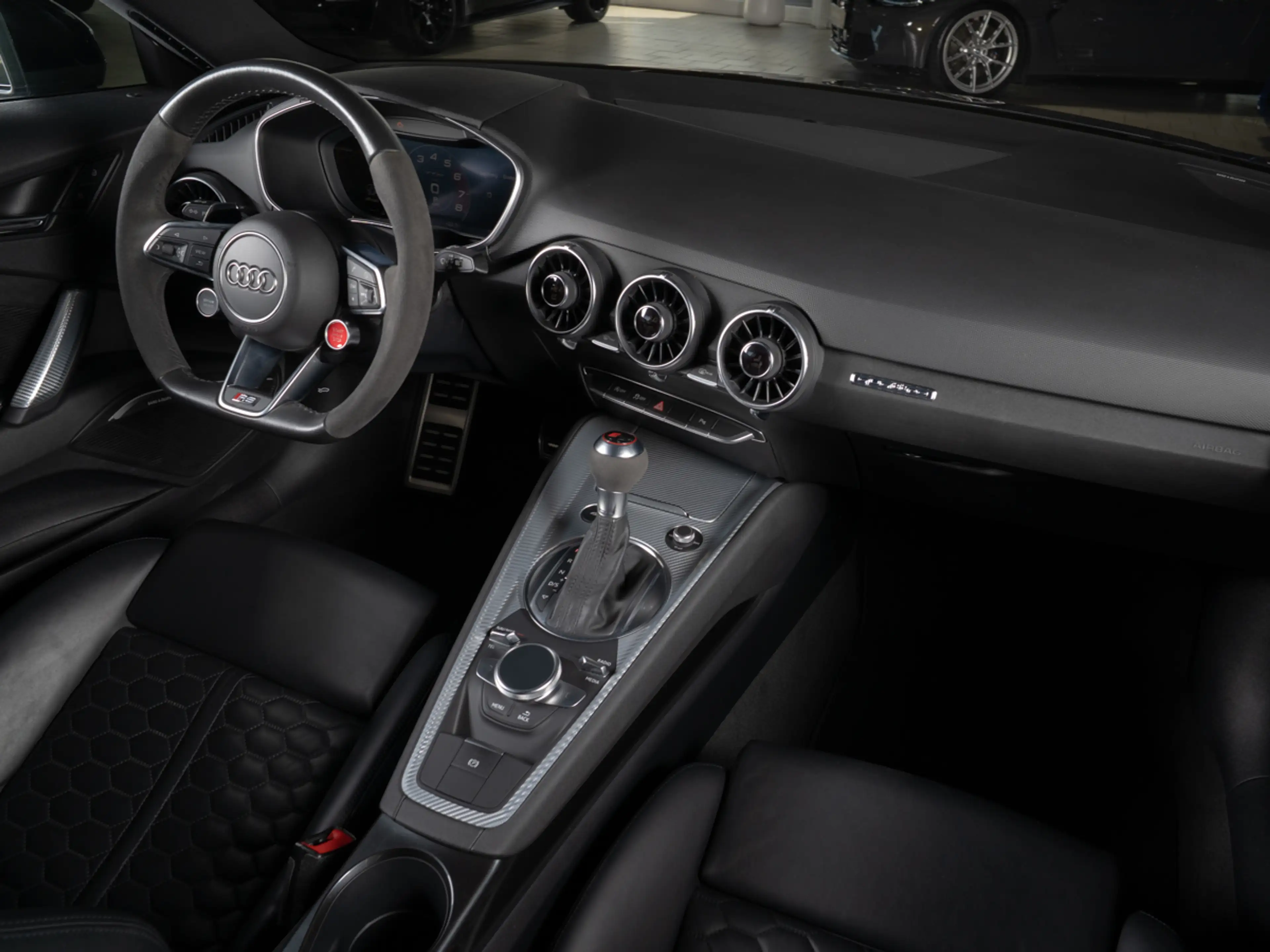 Audi TT RS 2.5 TFSI quattro Coupe *SPORTAGA*MATRIX* — photo 14