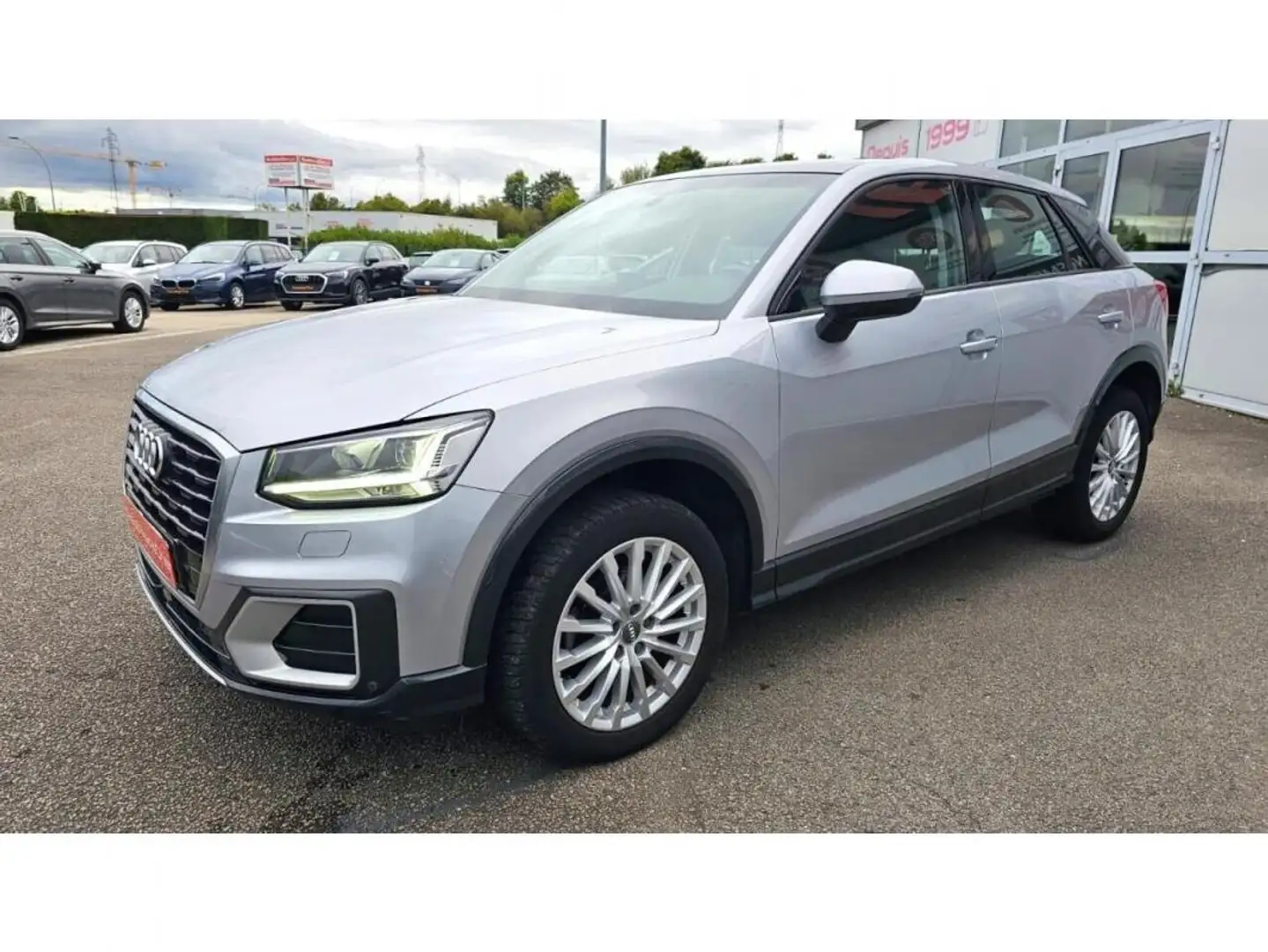 Audi Q2 Design 30 TDI S-tronic + Toit Ouvrant + Full LED + Hayon Elec + Cuir + Sieges AV Chauff Argent - 2