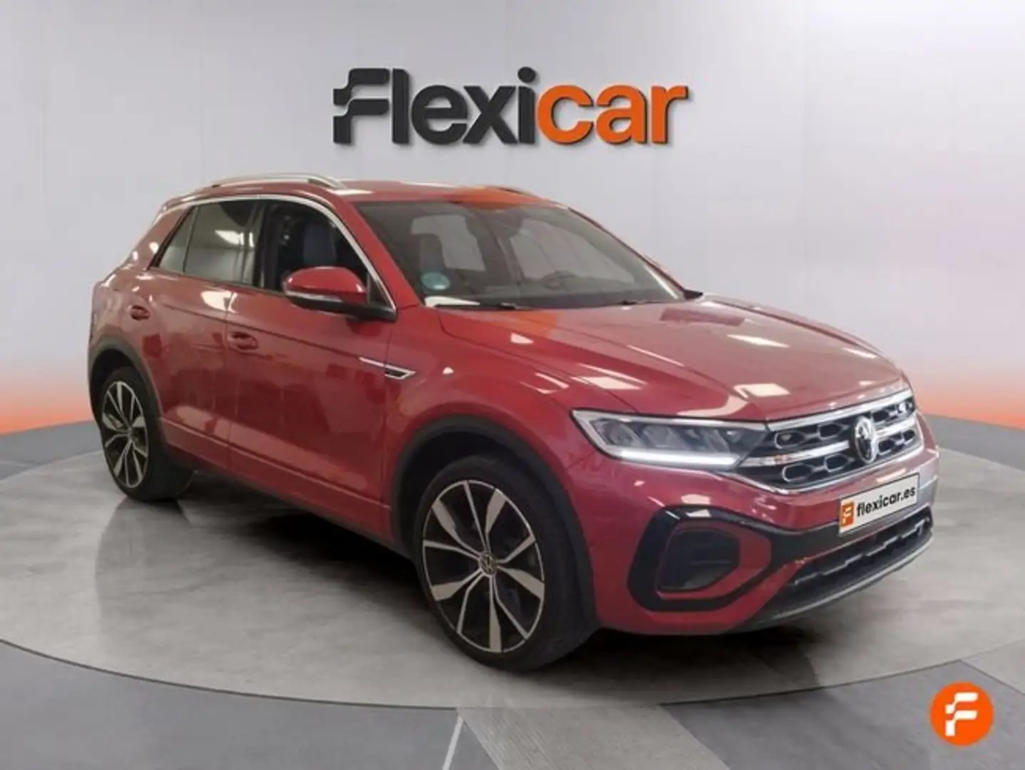 Volkswagen T-Roc 1.5 TSI R-Line kW DSG7 110KW Rojo - 2
