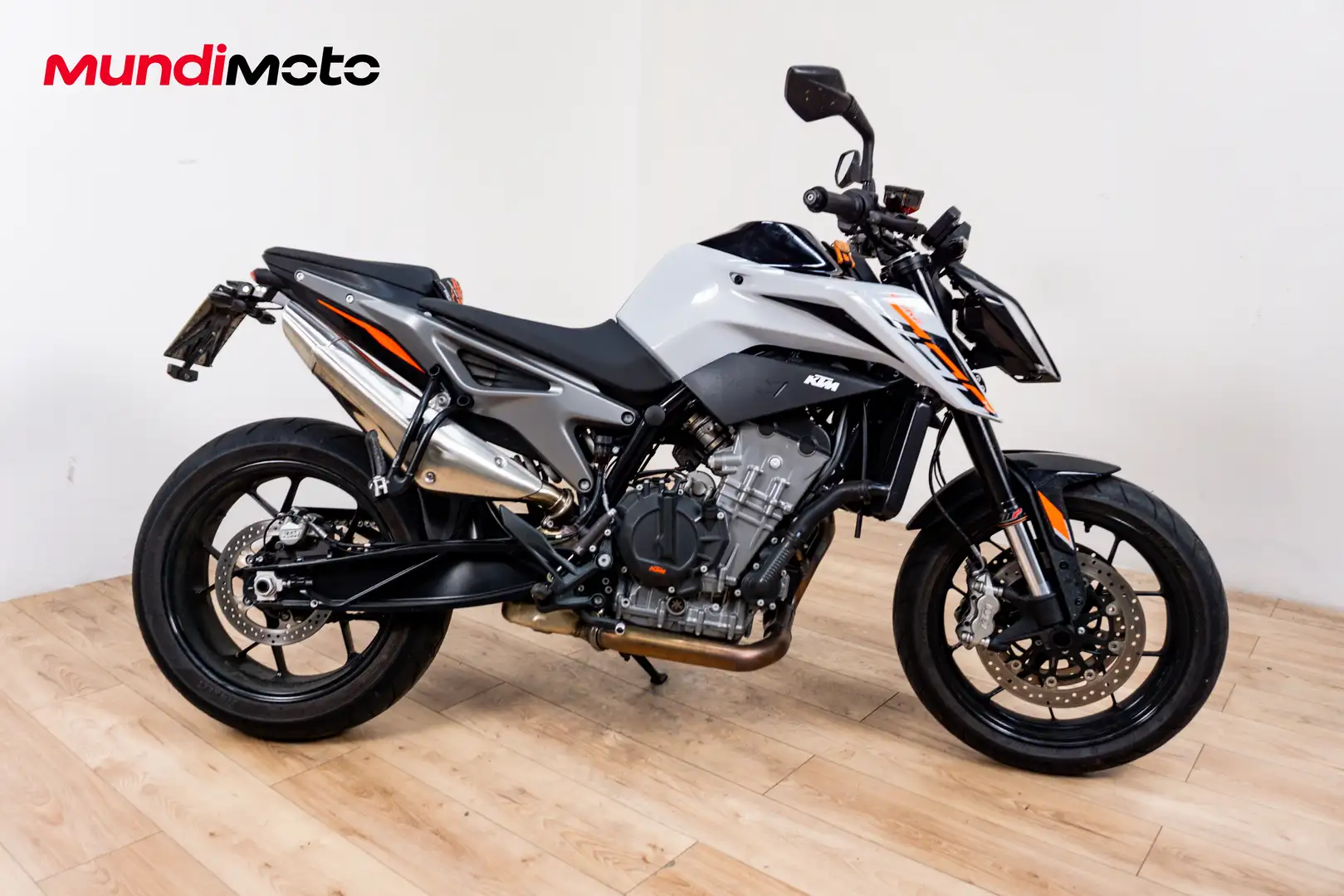 KTM 790 Duke - 1