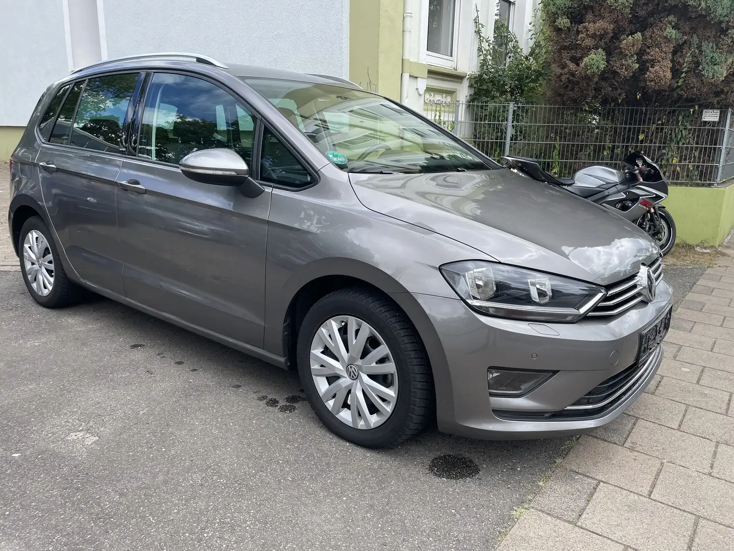 Volkswagen Golf Sportsvan Allstar BMT/Start-Stopp Gris - 2