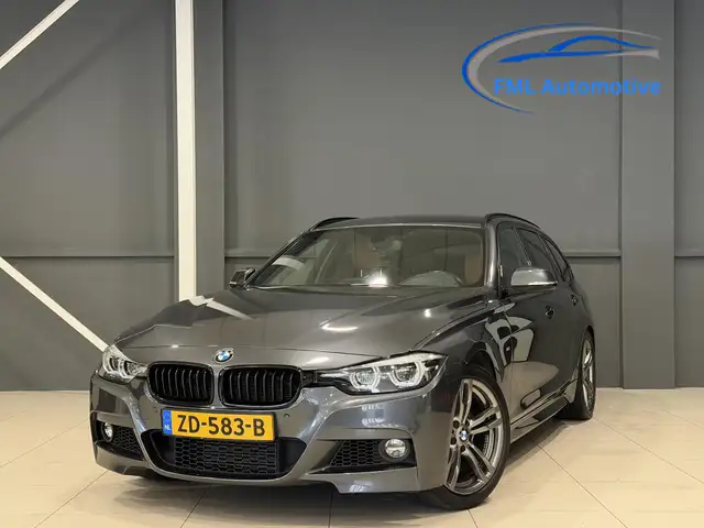 BMW 318 3-serie Touring 318i M Sport Edition | Trekhaak |