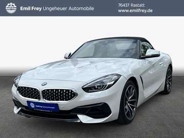 sDrive 20 i Sport Line