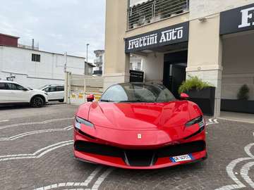 SF90 Spider 4.0 FULL CARBON+SOLLEVATORE