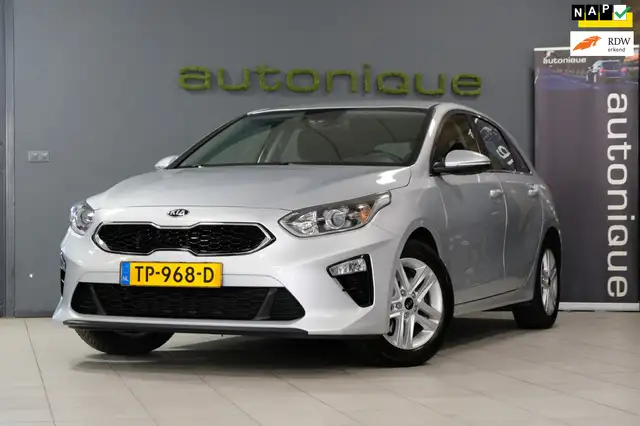 Kia Ceed / cee'd 1.0 T-GDi DynamicLine navi/cruise/camera/carplay/o