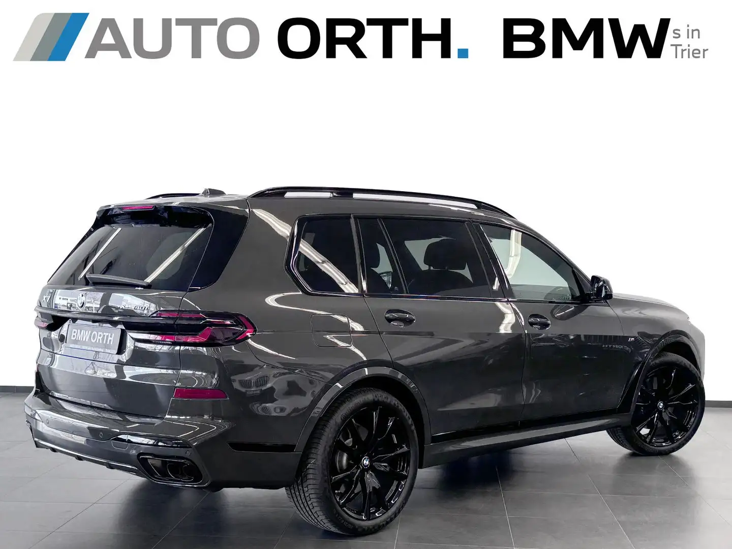 BMW X7 xDrive40i M-SPORT-PRO SKY ST.HZG MASSAGE AHK Grau - 2