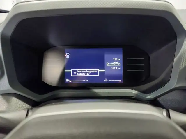 Dacia Duster view 10