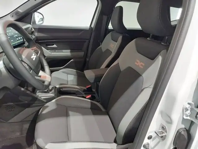 Dacia Duster view 17