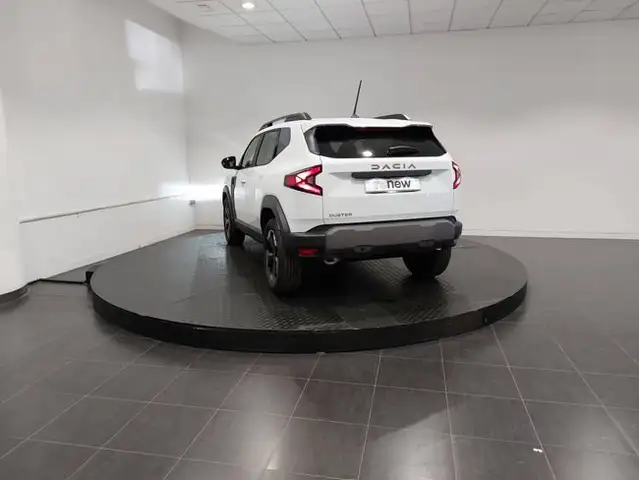 Dacia Duster view 2