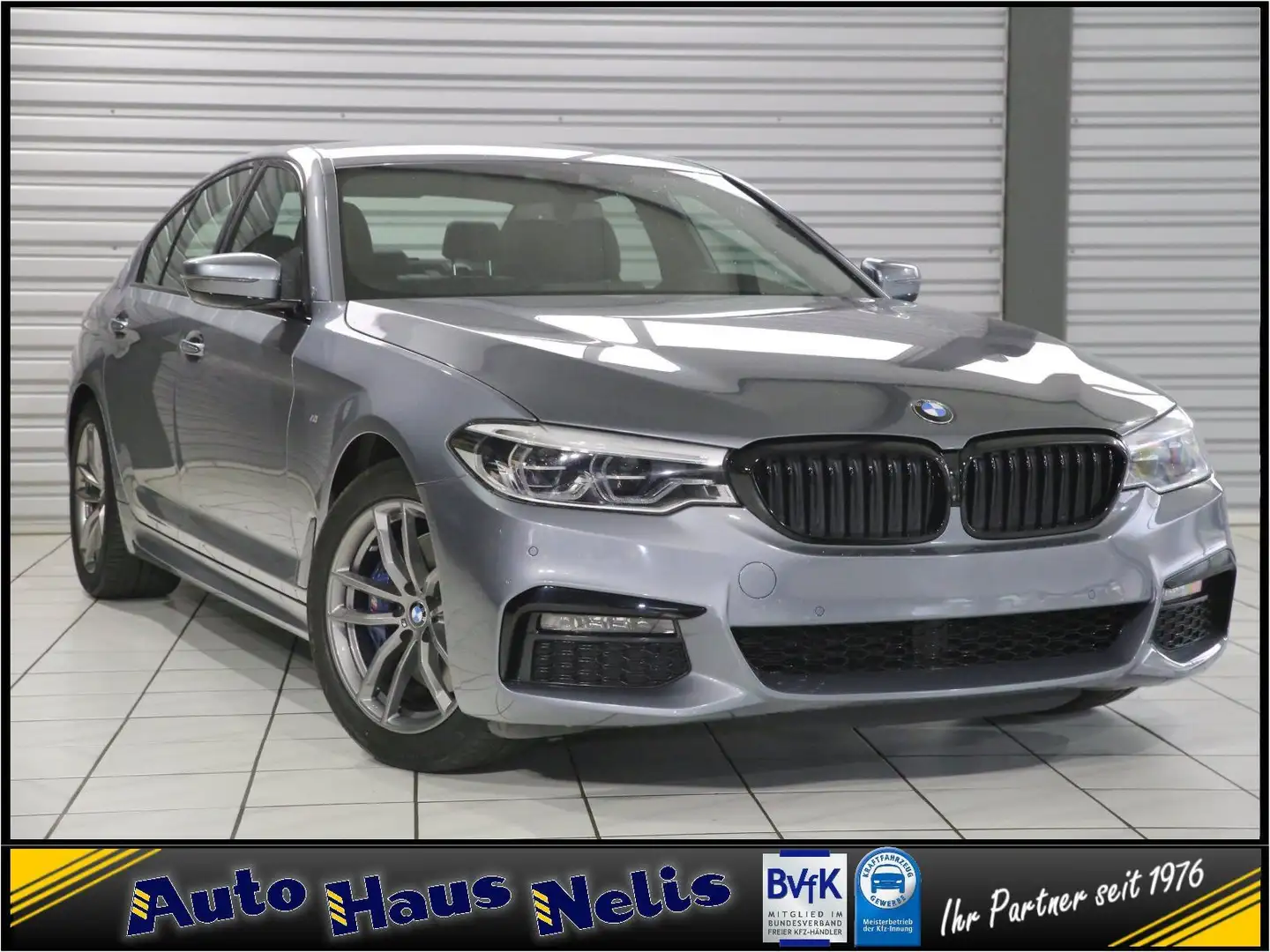 BMW 530 i M-Sport LED RFKam NaviTouch Induk-Laden Key Šedá - 1