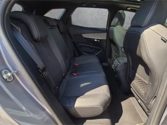 Peugeot 3008 view 14
