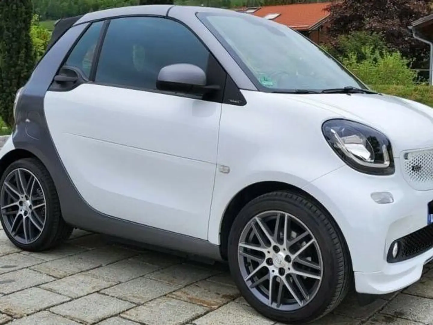 smart forTwo brabus fortwo cabrio twinamic Xclusive 110 PS - 1