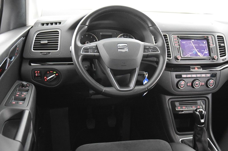 SEAT Alhambra 1.4 TSI *1.Hand*LEDER*SHZ*Kamera* — photo 9