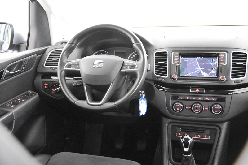 SEAT Alhambra 1.4 TSI *1.Hand*LEDER*SHZ*Kamera* — photo 11