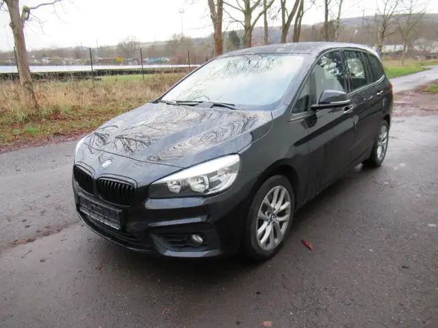 BMW 220 220d xDrive Automatik